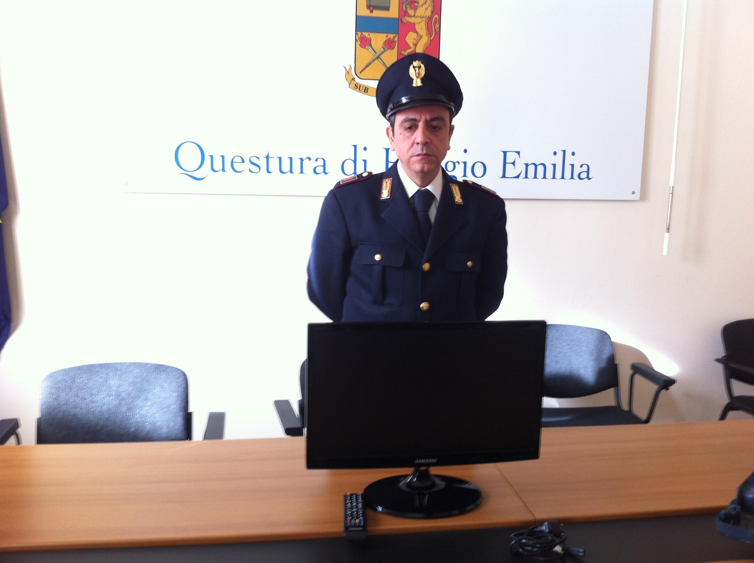 Rubano un televisore per fare un regalo alla mamma