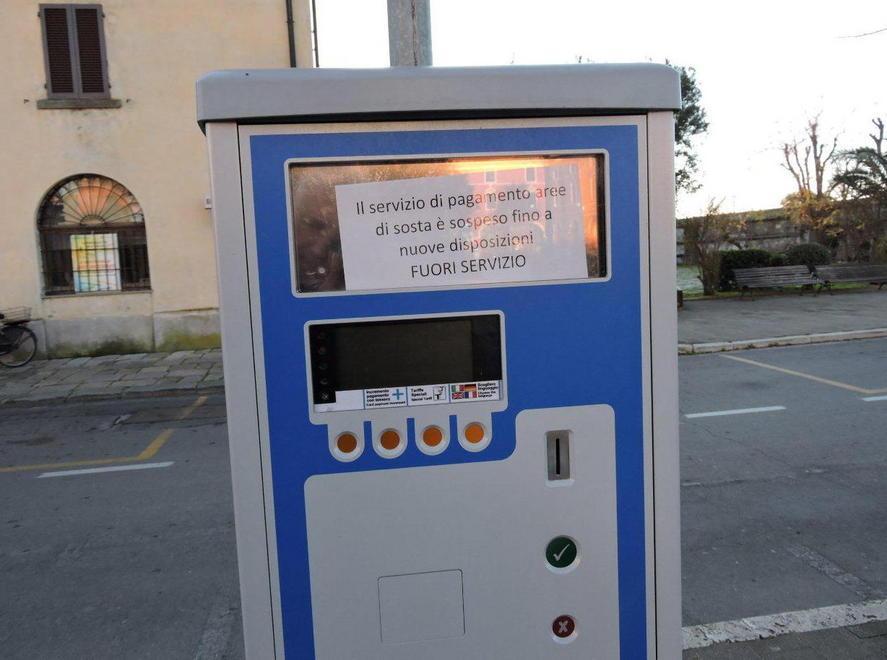 Bye bye sosta gratuita Riecco i parchimetri 