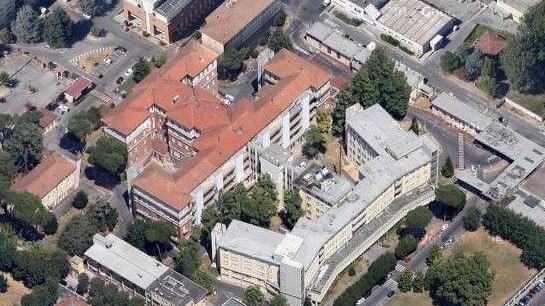 Il sindaco: niente polo commerciale all’ex ospedale