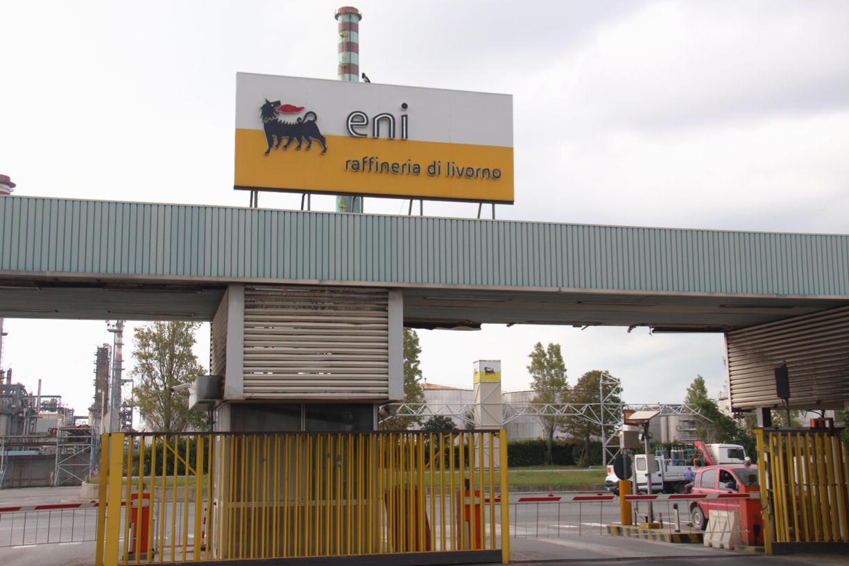 La bandiera dell'Eni continuerà a sventolare su Stagno