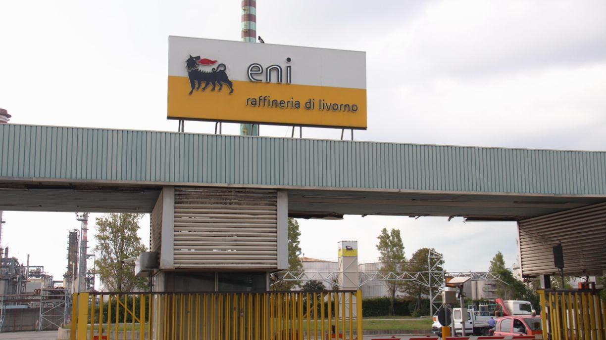 La bandiera dell'Eni continuerà a sventolare su Stagno