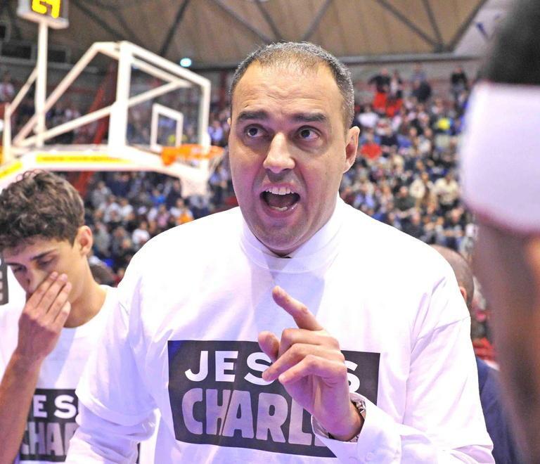Paolo Moretti, coach della Tesi Group Pistoia (foto Gori)