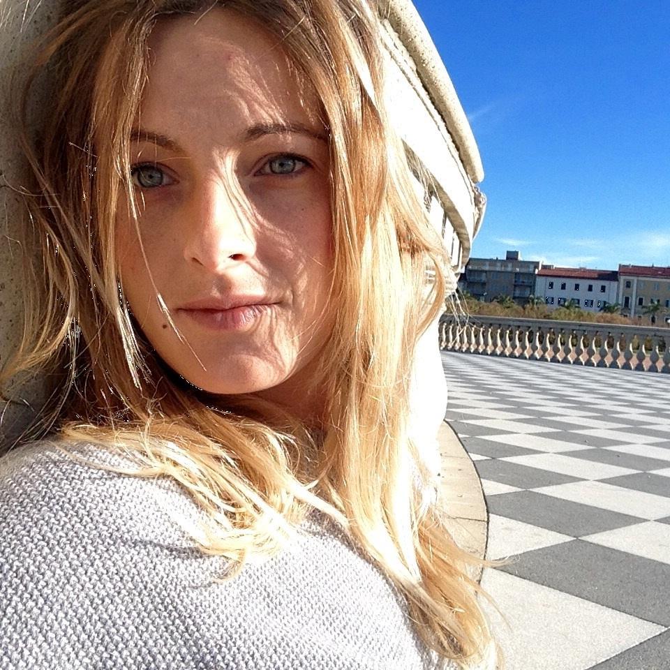 Andrea Marcolongo: sul suo profilo Twitter la Terrazza Mascagni