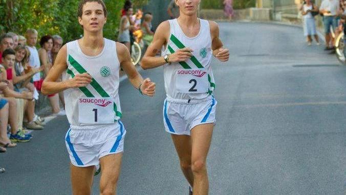 Samuele e Lorenzo Dini, arrivati insieme a Pozzi di Seravezza in una gara nel 2012