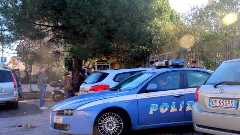 Nel bosco nel Castellaccio con la cocaina: due in manette