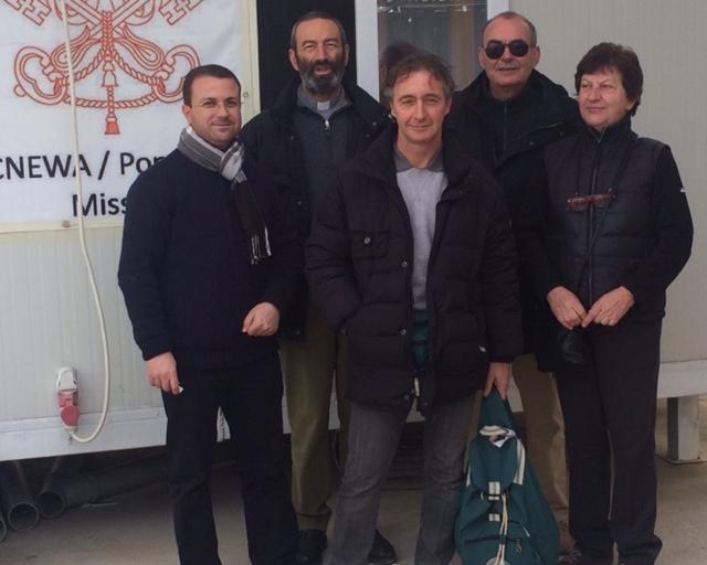 La delegazione del Movimento Shalom alla clinica di Mart-Shmony