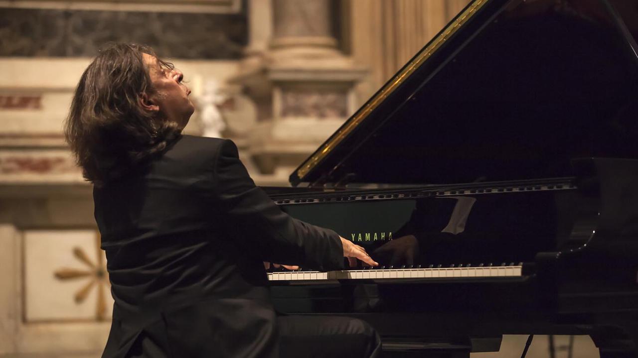 Il musicista pisano Sandro Ivo Bartoli