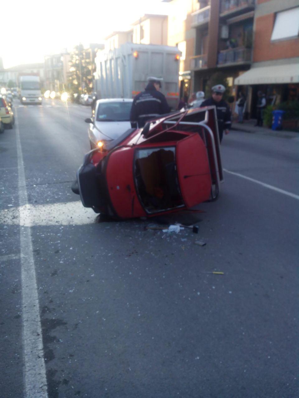 L'incidente in via Risorgimento a Montespertoli