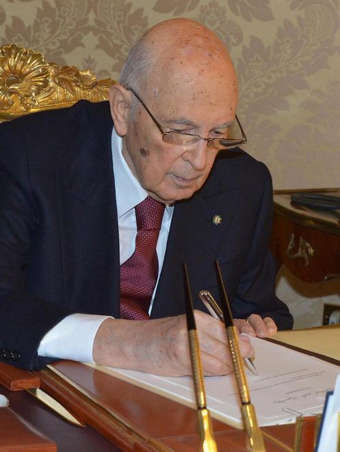 Sul web c’è chi esulta: «Evviva» 