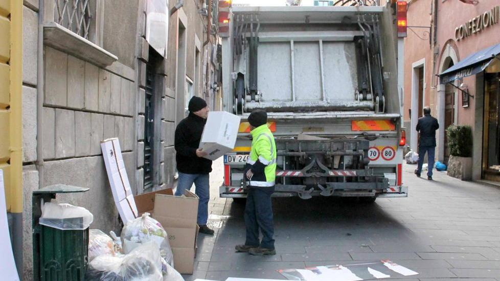 Il porta a porta c’è ma non si vede