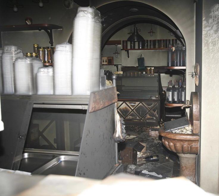Va a fuoco Antichi sapori si indaga anche sul dolo 