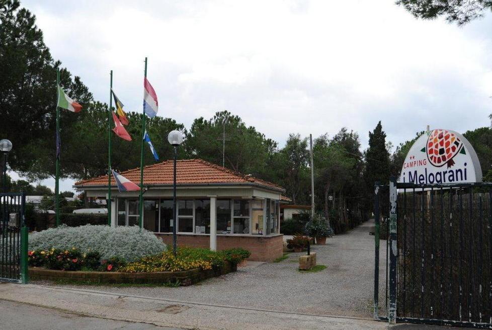 In vacanza nel campeggio lasciano conto da 32mila euro
