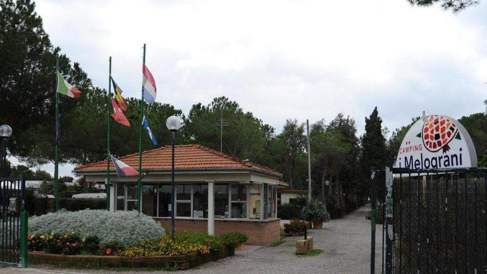 In vacanza nel campeggio lasciano conto da 32mila euro
