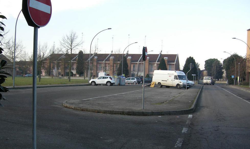 Arrivano i cartelli, parcheggio più sicuro