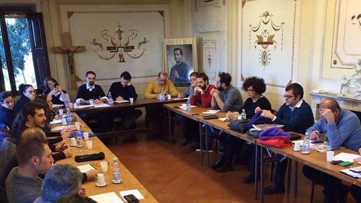 Gli esponenti Pd riuniti in una sala del convento delle suore di Iolo
