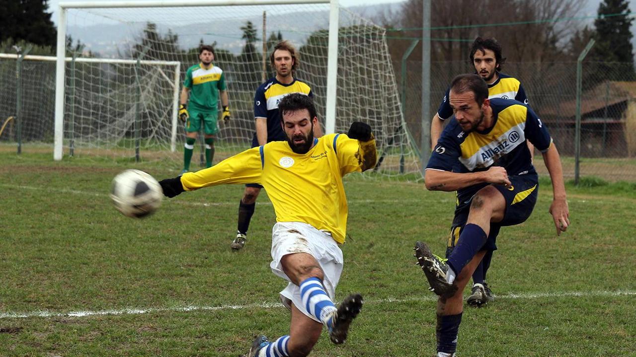 Un momento del match fra Gabbiano Cortenuova e Polisportiva Certaldo (foto agenzia Carlo Sestini)