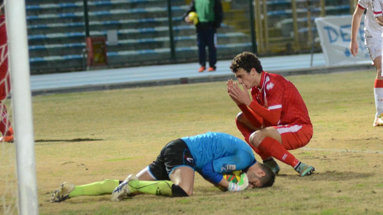Leonardo Longo, ieri all'esordio, dopo un'azione sfumata (foto Bf)