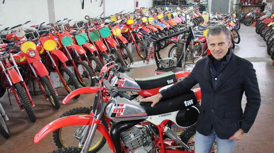 220 moto al posto delle filande. E’ a Narnali il re dei restauratori di fuoristrada