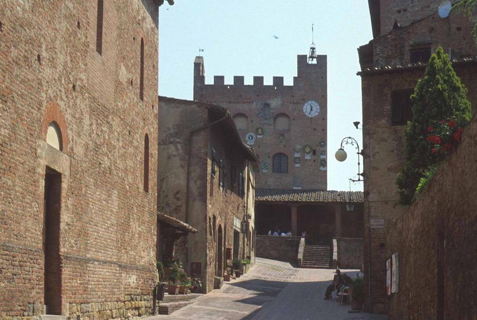 Ritocco alle tariffe dei palazzi 