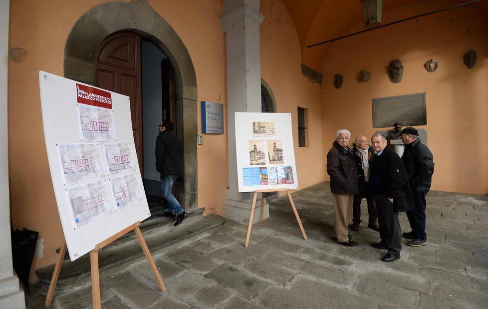 «Non spostate la nostra sede dalle logge»