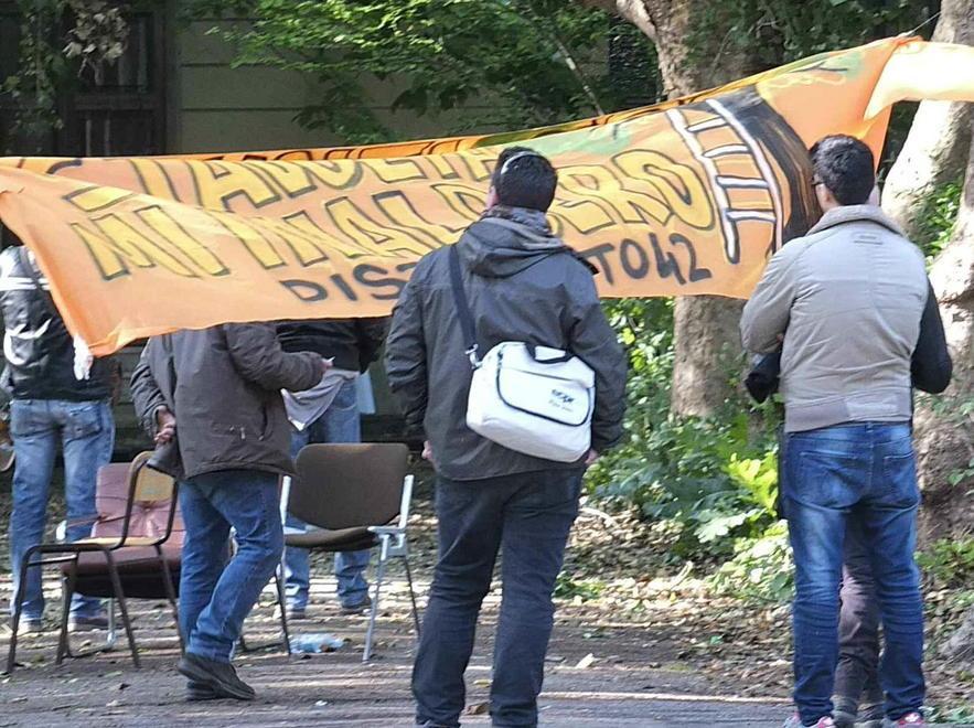 Una campagna per riaprire l’ex distretto militare 42