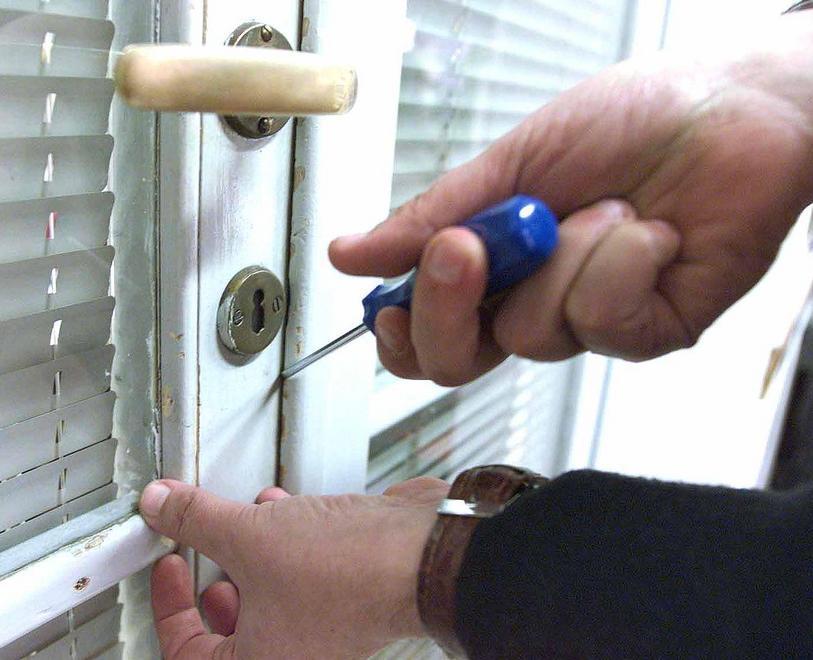 Ladri anche in casa di un carabiniere Il furto alla Cappetta 
