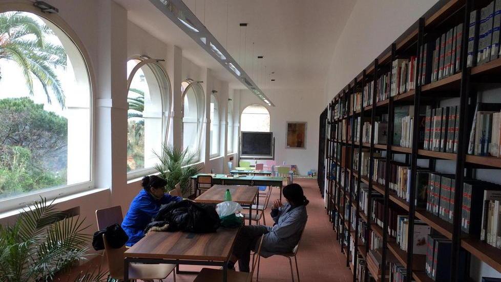 Ampliato l’orario della biblioteca “Carlo Cassola”
