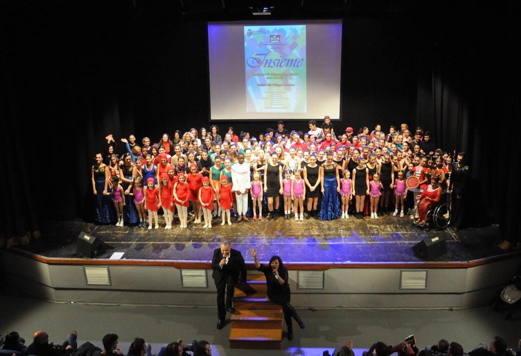 Uno spettacolo al teatro De Filippo