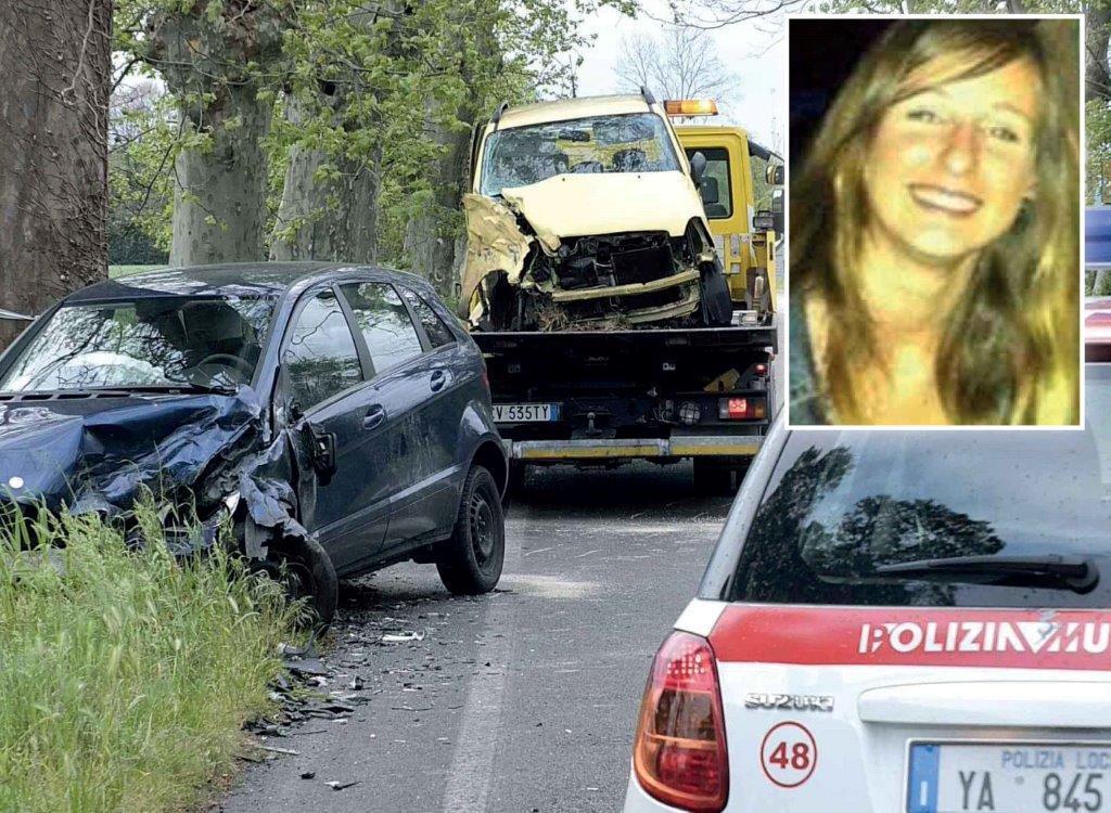 Le auto coinvolte nell'incidente e, nel riquadro, Alessandra Palla