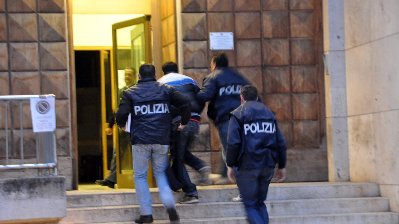 La retata della polizia