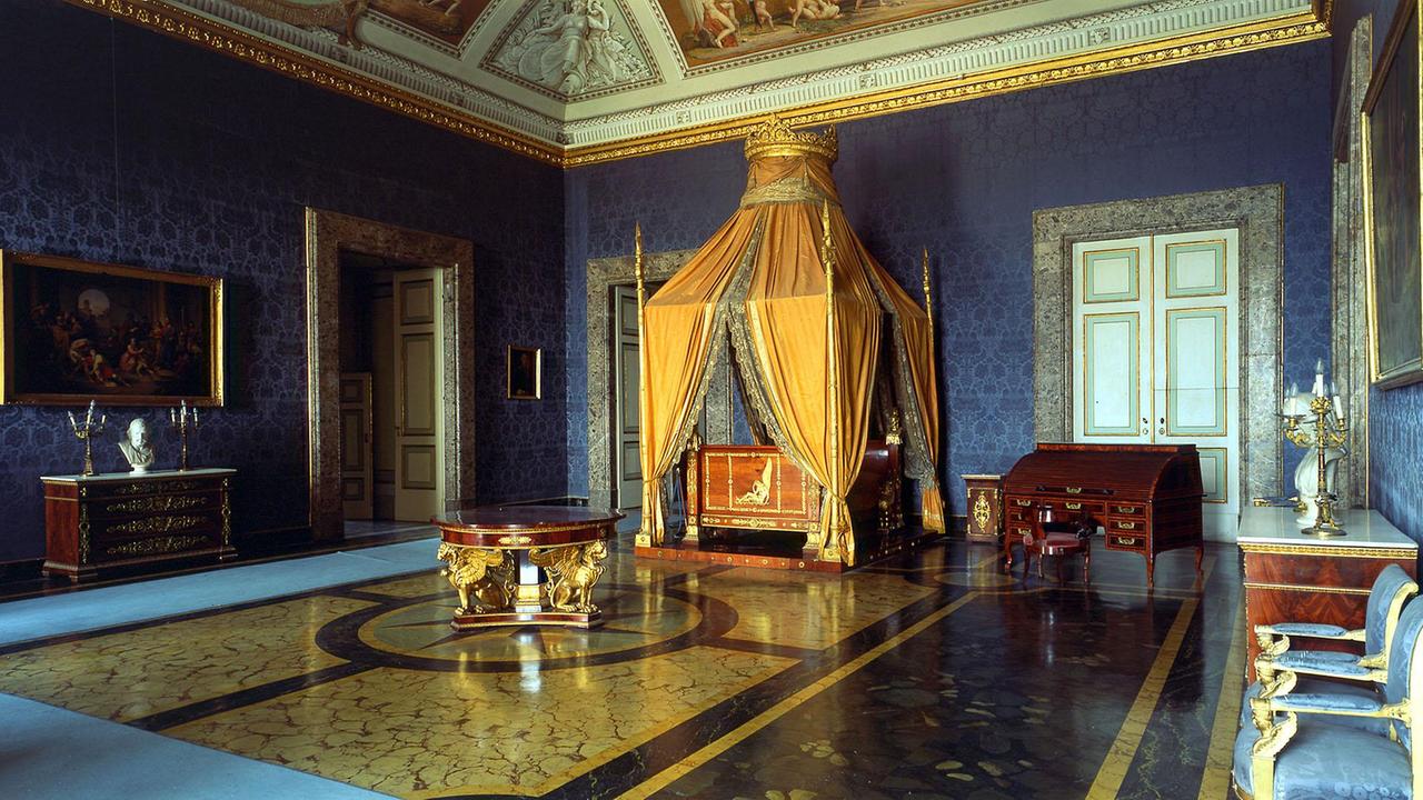 Un interno della reggia di Caserta