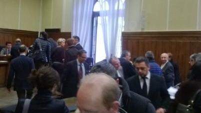 “Untouchables 2” parte con un rinvio