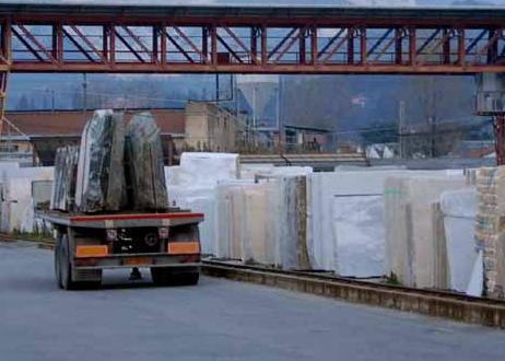 Non versa le ritenute Tfr per pagare gli stipendi 