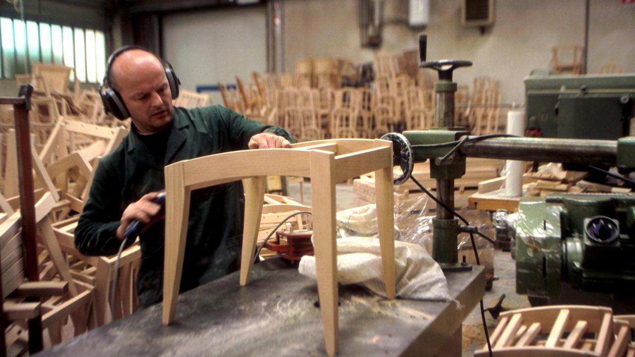 Operaio al lavoro (foto di repertorio)
