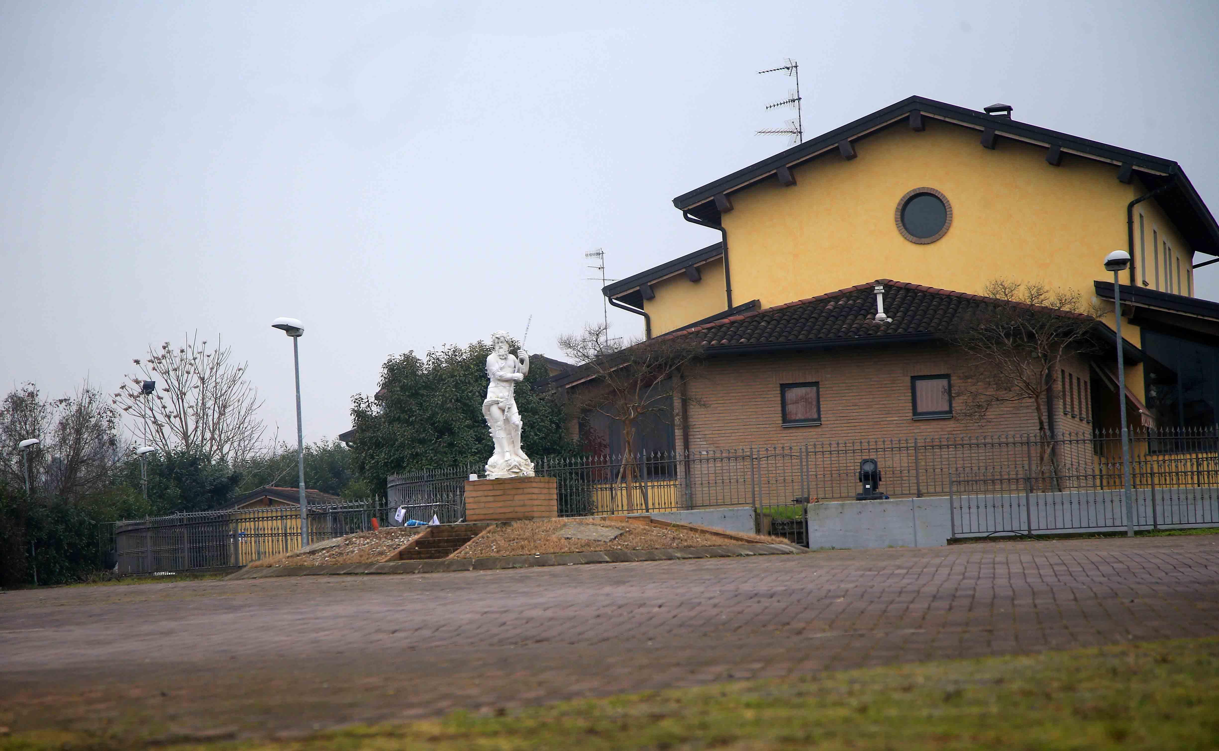 Blitz anticosche: in un’interdittiva tutti i collegamenti con i clan calabresi