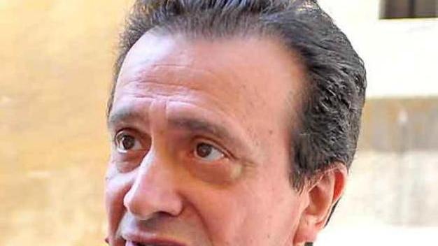 Don Leonildo Toni lamenta però l’inciviltà di chi usa il portone della chiesa come wc