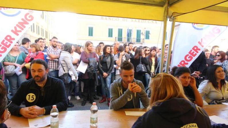 Colloqui per un posto a Burger King (foto d'archivio)