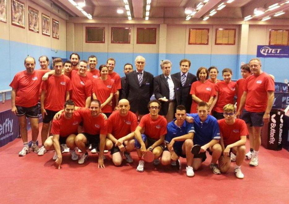 S’inaugura la scuola di tennis tavolo 
