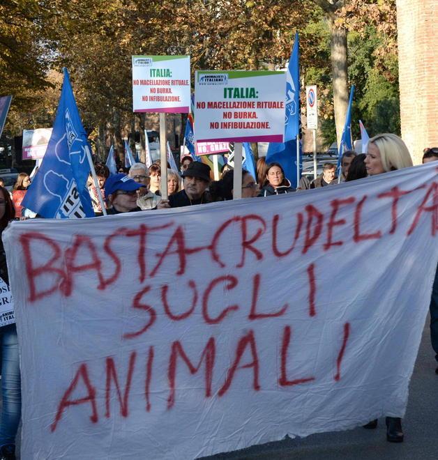 Corteo anti-allevamenti di pelliccia