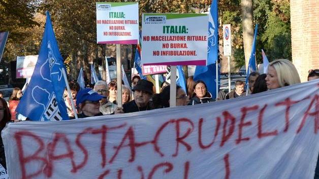 Corteo anti-allevamenti di pelliccia