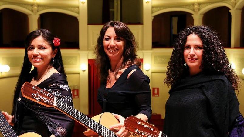 Tre chitarre, una leggenda e il flamenco