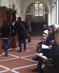 Molesta l’ex moglie condannato a tre mesi