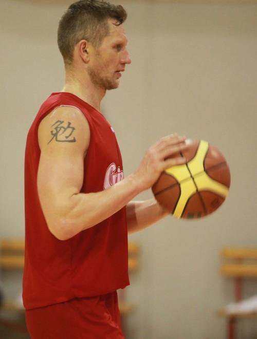 Kaukenas, allenamento a pieno ritmo 