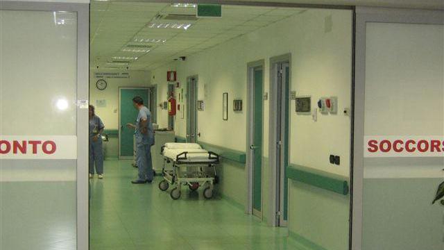 L'ospedale di Castelnuovo dove l'uomo è ricoverato