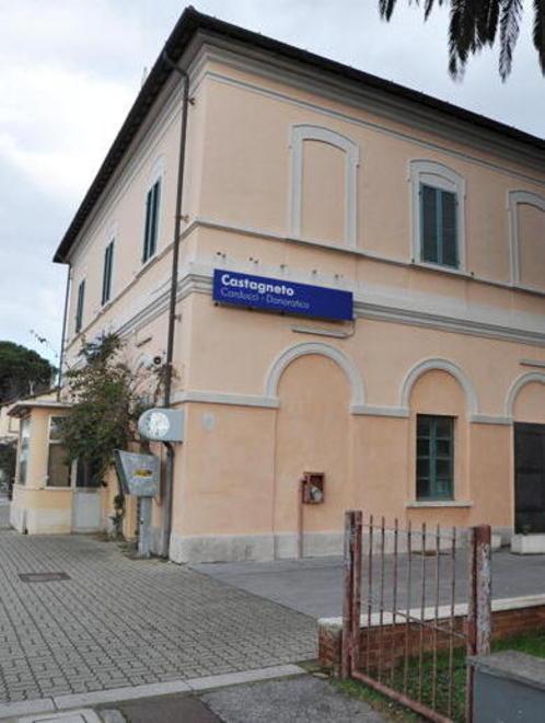Allagato il sottopasso alla stazione ferroviaria 