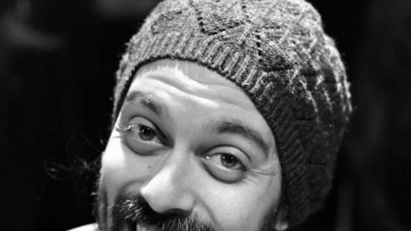 Angelini, chitarrista e scultore stasera live al circolo Dinamo