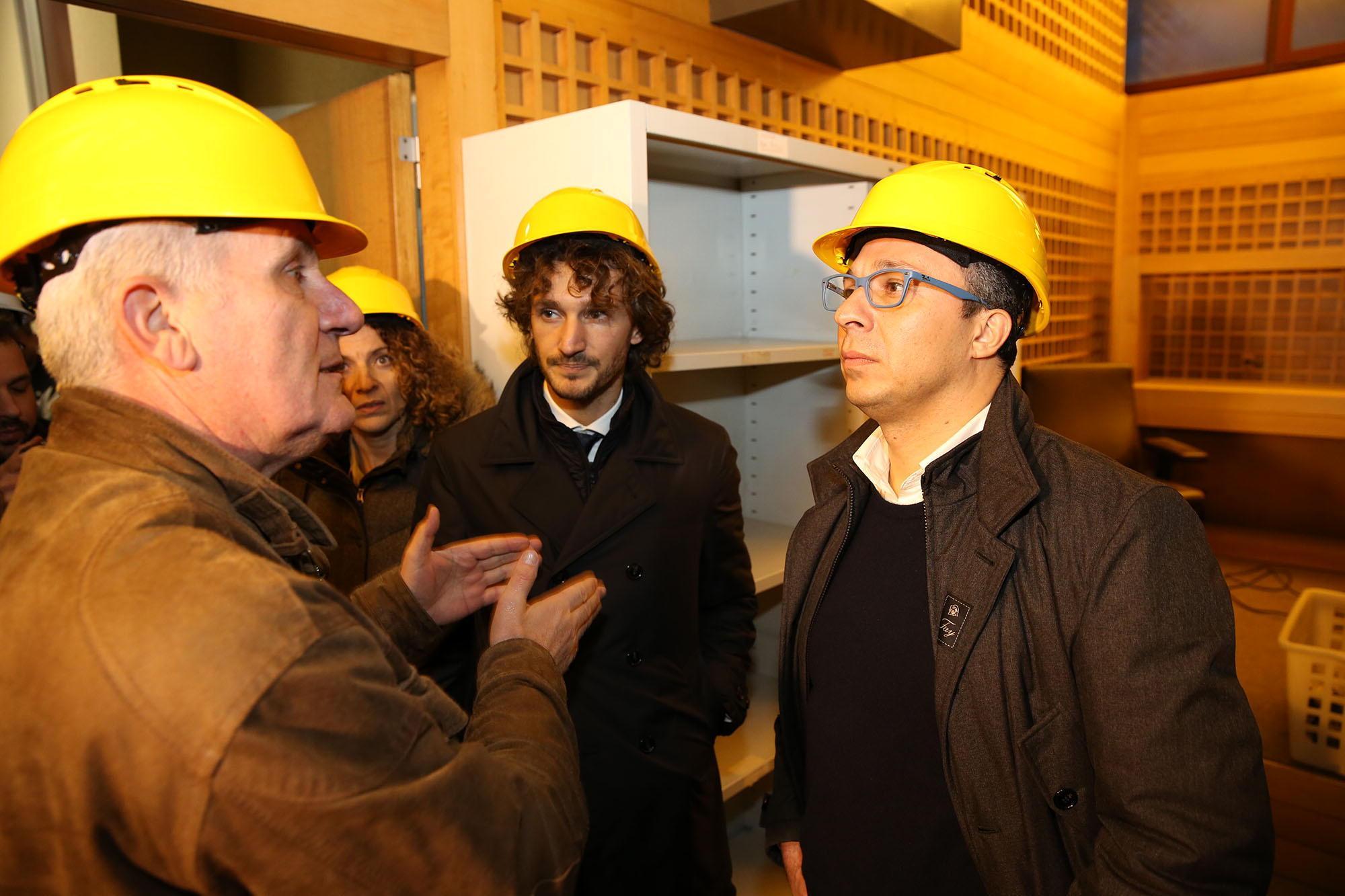 Il sottosegretario Faraone (a destra) con il sindaco di Monsummano Vanni (a sinistra) e l'on. Fanucci (Foto Nucci)