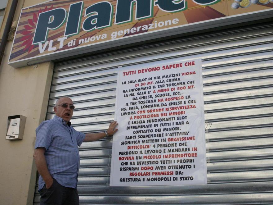 Sala slot riapre in via Mentana 