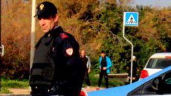Insegue, filma e fa arrestare il ladro