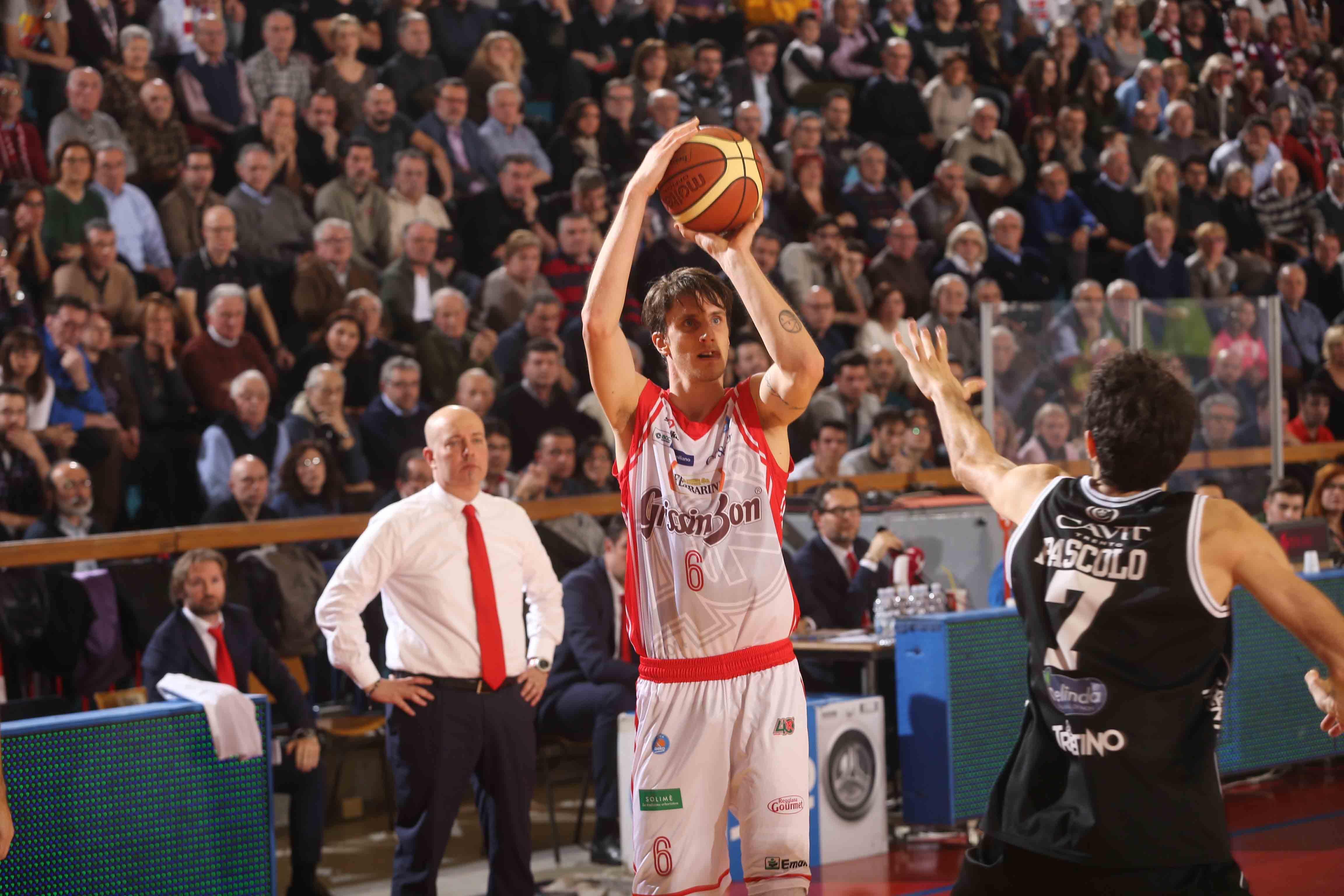 La Grissin Bon rimonta e batte la matricola Trento 
